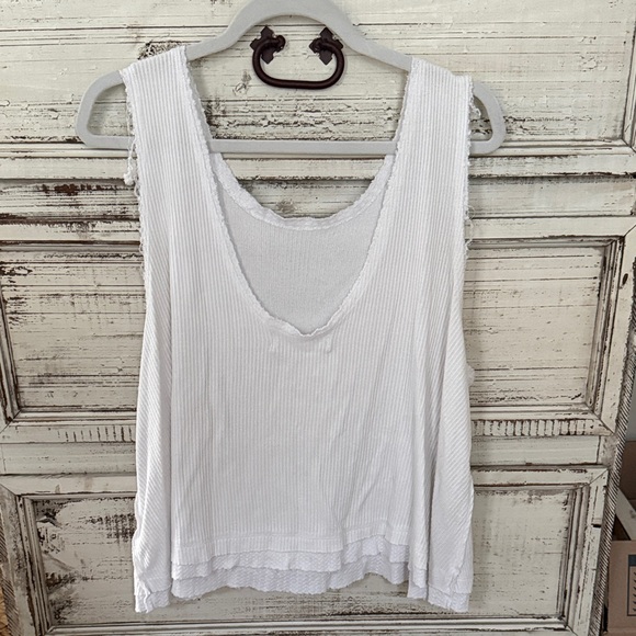 White Distressed Ribbed Tank Top - Picture 3 of 5